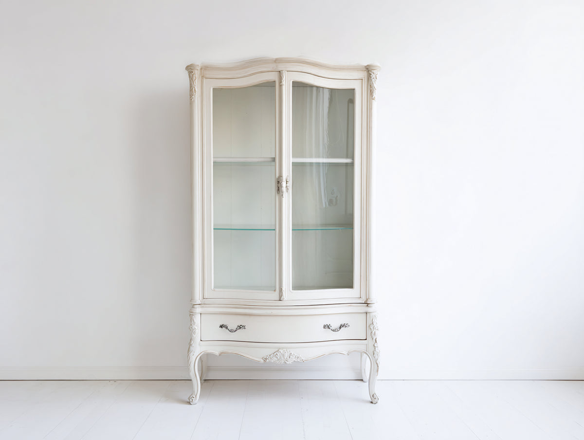 Vitrinas de madera 100x45x190 cm - blanco envejecido - 2 puertas de cristal y 1 cajón de diseño clásico
